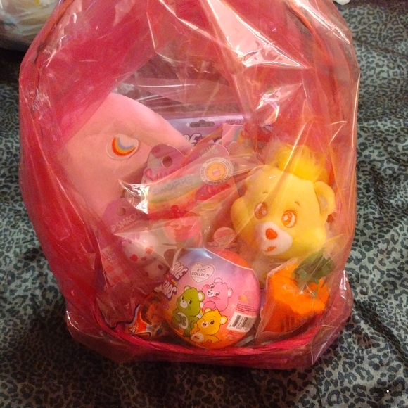 Easter baskets for sale. Read description. 🛑 don’t by read first!!!! - Picture 4 of 8